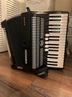 Hohner Bravo III 72 silent key accordeon met tas., Muziek en Instrumenten, Accordeons, Gebruikt, 72-bas, Hohner, Met riemen