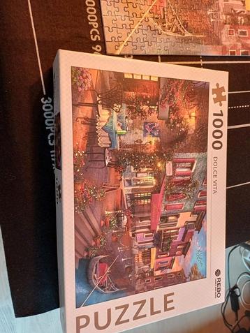 Puzzel 1000 stukjes italiaans haventje beschikbaar voor biedingen