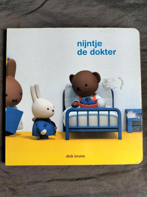 Dick Bruna - nijntje de dokter, Boeken, Kinderboeken | Baby's en Peuters, Zo goed als nieuw, Ophalen of Verzenden