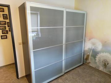 PAX IKEA Kast. Glazen schuifdeuren