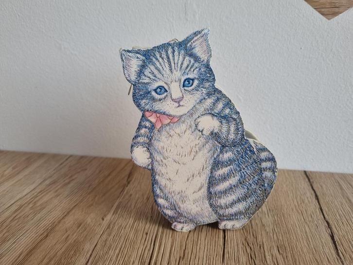 Mooi Zeldzaam Vintage Doosje Kat Poes Kitty Cucumber 1984, Antiek en Kunst, Curiosa en Brocante, Ophalen of Verzenden