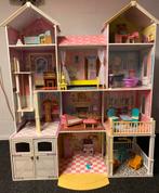 Poppenhuis barbiehuis Kidkraft groot, Kinderen en Baby's, Speelgoed | Poppenhuizen, Ophalen, Gebruikt, Poppenhuis