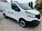Renault Trafic 1.6 dCi T27 L1H1 Comfort, Gebruikt, 2800 kg, Origineel Nederlands, Bedrijf