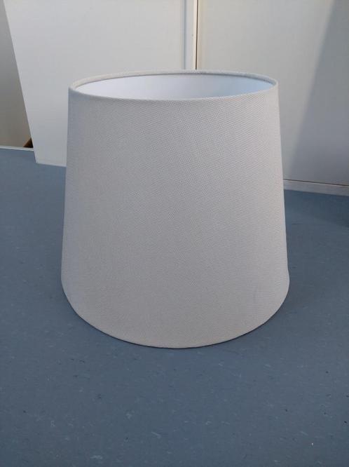 Lampenkap wit 35-40cm diameter / 23cm hoog, Huis en Inrichting, Lampen | Lampenkappen, Gebruikt, 25 tot 50 cm, Rond, Wit, Ophalen of Verzenden