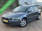Volvo S40 1.8 CRUISE AIRCO PSENSOR TREKHAAK APK 18-08-2026, Voorwielaandrijving, 65 €/maand, 125 pk, Gebruikt