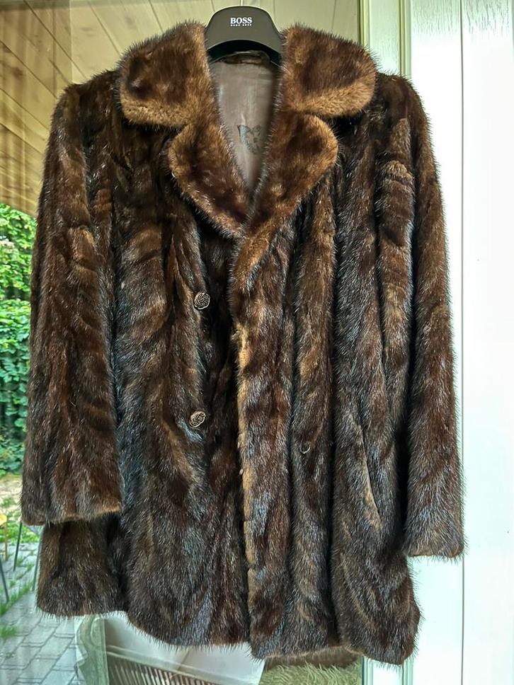Bontmantel echt nerts bont, Kleding | Dames, Jassen | Winter, Zo goed als nieuw, Maat 42/44 (L), Bruin, Ophalen of Verzenden