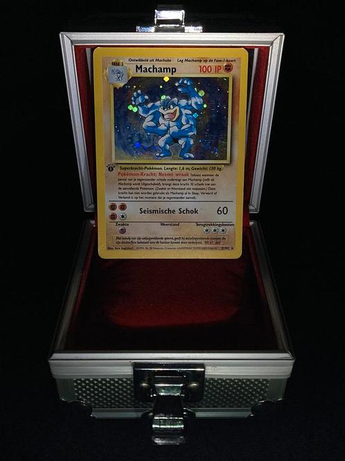 Machamp - Base - 1st edition - HOLO, Hobby en Vrije tijd, Verzamelkaartspellen | Pokémon, Zo goed als nieuw, Losse kaart, Ophalen of Verzenden
