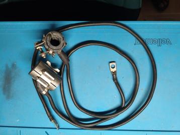 2 aardklemmen voor 15mm kabel beschikbaar voor biedingen