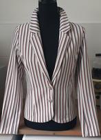 Mooi jasje van FREEQUENT…mt:s, Maat 38/40 (M), B, Freequent, Wit
