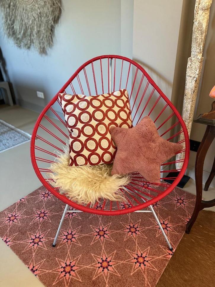 Acapulco Stoel Chair Draadstoel Rood Vintage Origineel, Huis en Inrichting, Fauteuils, Gebruikt, Kunststof, Metaal, 50 tot 75 cm