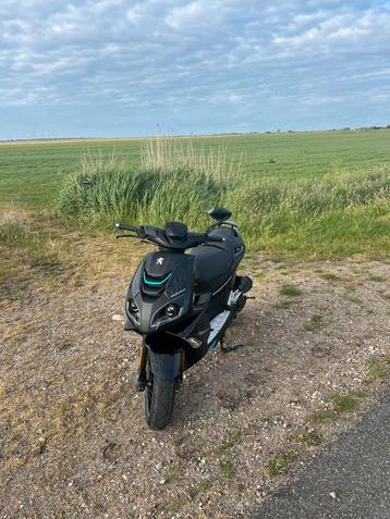 Peugeot Speedfight 4 (Topstaat) beschikbaar voor biedingen