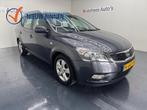 Kia cee'd Sporty Wagon 1.4 CVVT Brooklyn, Voorwielaandrijving, Euro 5, Stof, Gebruikt