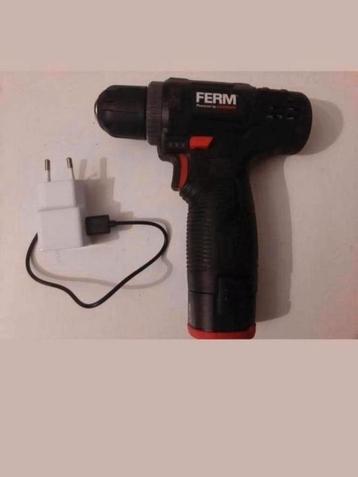 Te koop! Ferm scroef machine.met accu  beschikbaar voor biedingen