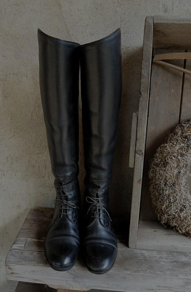 Rijlaarzen met veters, Antiek en Kunst, Antiek | Kleding en Accessoires, Dames, Ophalen of Verzenden