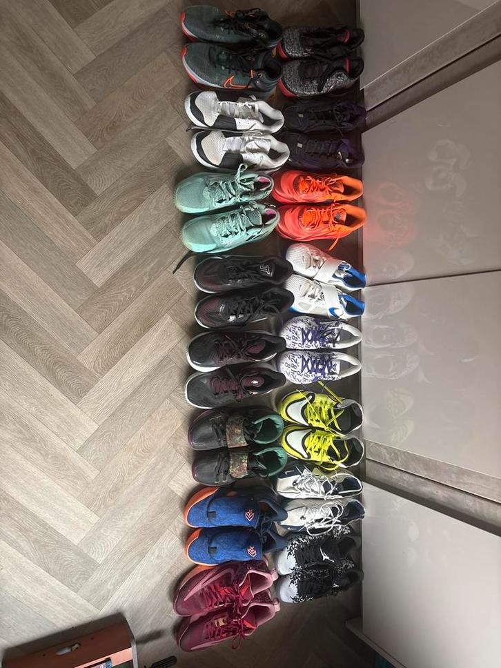 Basketball schoenen, Sport en Fitness, Basketbal, Schoenen, Ophalen of Verzenden