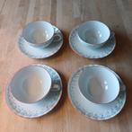 4 porseleinen kop en schotels, Huis en Inrichting, Ophalen of Verzenden, Zo goed als nieuw, Overige stijlen, Kop(pen) en/of Schotel(s)