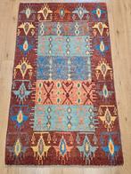 Handgeknoopt oosters tapijt modern design 120x76