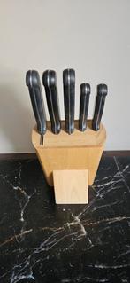 Messenblok met 5 messen, Ophalen of Verzenden