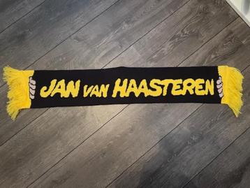 Jan van Haasteren - Sjaal / shawl beschikbaar voor biedingen