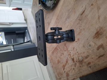 Scotty fishfinder mount. beschikbaar voor biedingen