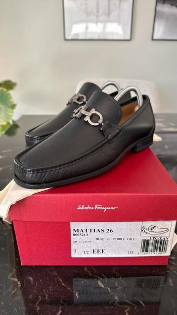 Salvatore Ferragamo schoenen nieuw‼️ beschikbaar voor biedingen