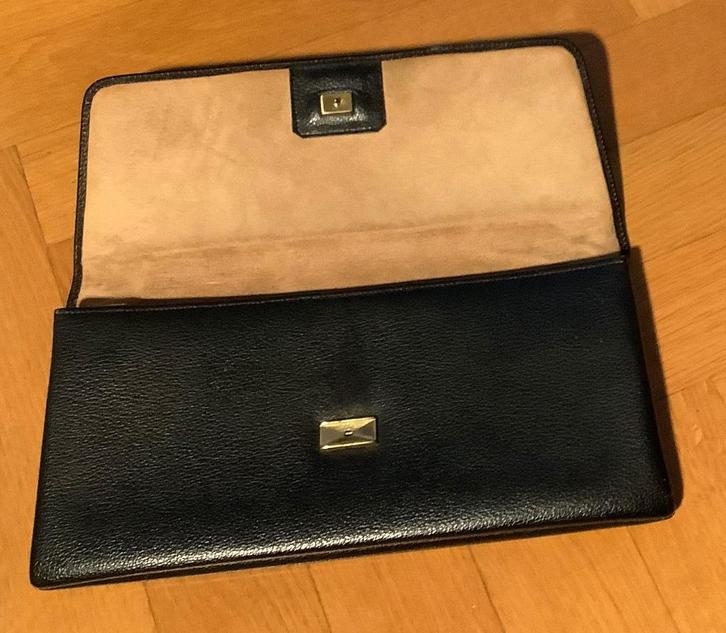 Clutch Zwart leer Tretsom enveloptas avondtas, Sieraden, Tassen en Uiterlijk, Tassen | Damestassen, Zo goed als nieuw, Overige typen