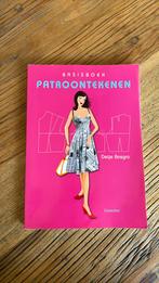 Detje Bosgra - Basisboek patroontekenen, Boeken, Hobby en Vrije tijd, Ophalen of Verzenden, Zo goed als nieuw, Detje Bosgra