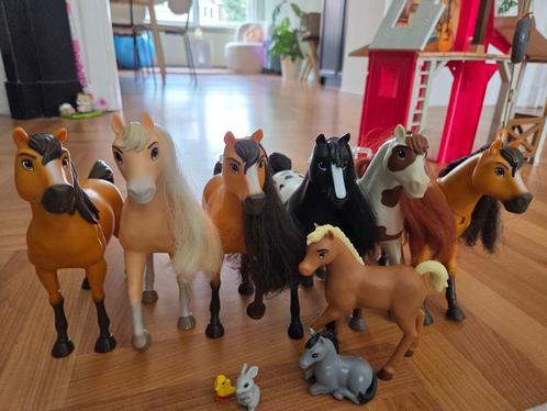Uitgebreide Spirit speelset, Kinderen en Baby's, Speelgoed | Poppen, Zo goed als nieuw, Overige typen, Ophalen of Verzenden
