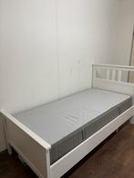 Bed, Ophalen of Verzenden, Zo goed als nieuw, Eenpersoons, Hout
