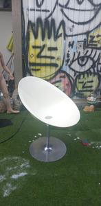 Kartell Eros Made in Italy Design Stoel Wit Vintage, Huis en Inrichting, Stoelen, Gebruikt, Wit, Ophalen of Verzenden, Design Modern Retro