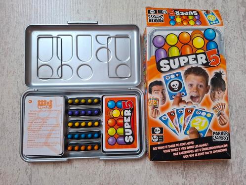 Leuk spel SUPER 5 kaartspel super5, Hobby en Vrije tijd, Gezelschapsspellen | Overige, Zo goed als nieuw, Een of twee spelers