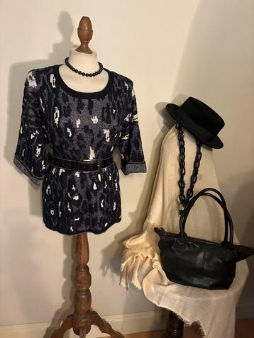 SANDRO TRUI BLACK/WHITE *38 beschikbaar voor biedingen
