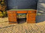 Antiek Bureau met ingelegd groen leer massief hout., Huis en Inrichting, Bureaus, Ophalen, Gebruikt