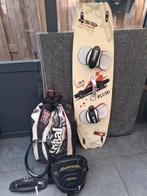 Kitesurf set board vlieger, Watersport en Boten, Twintip, Ophalen of Verzenden, Zo goed als nieuw, Kitesurf-set