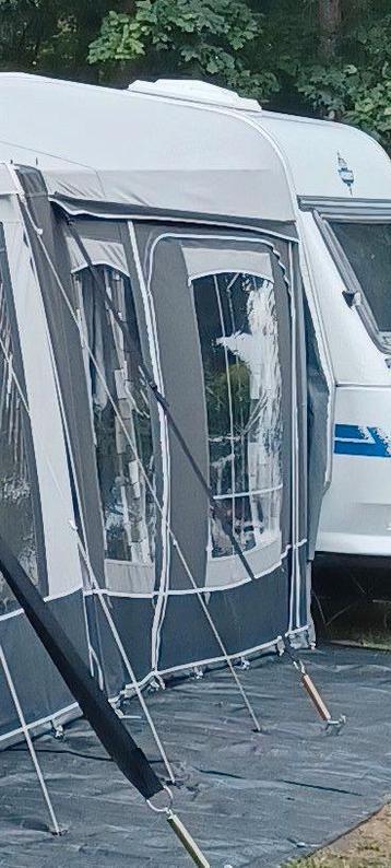 GEZOCHT dorema uitbouw president peesverbinding  beschikbaar voor biedingen