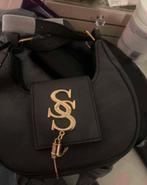 Zwarte Guess Handtas, Sieraden, Tassen en Uiterlijk, Tassen | Damestassen, Ophalen of Verzenden, Zo goed als nieuw, Zwart, Handtas