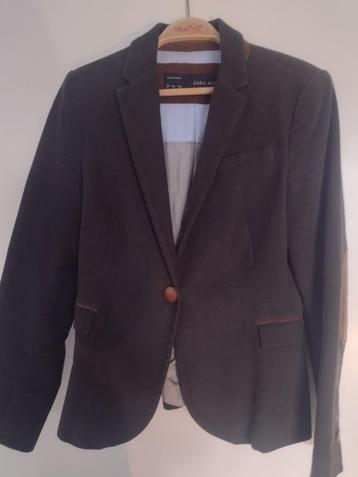 Dames colbert. Damesjasje, .Zara. Maat 38 beschikbaar voor biedingen