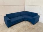 Mooie luxe blauwe suede velvet hoekbank - GEREINIGD!!!, Ophalen, 250 tot 300 cm, Hoekbank, Zo goed als nieuw