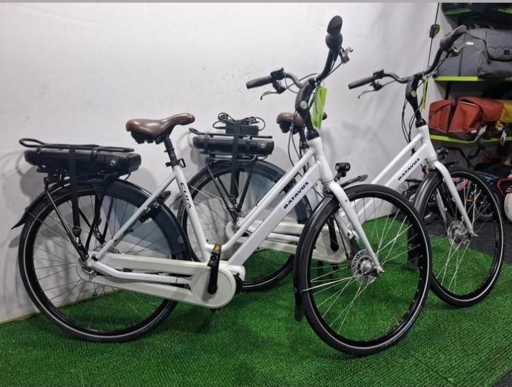 Batavus cura outlet deal 500wh midden motor, Fietsen en Brommers, Elektrische fietsen, Batavus, 51 tot 55 cm, Ophalen