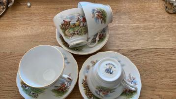 Regency kop en schotels beschikbaar voor biedingen