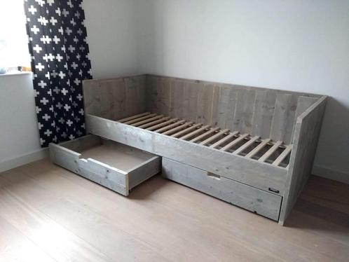 Steigerhouten Bedbank inclusief twee ruime opberglades, Huis en Inrichting, Slaapkamer | Bedden, Nieuw, Eenpersoons, 200 cm, Steigerhout