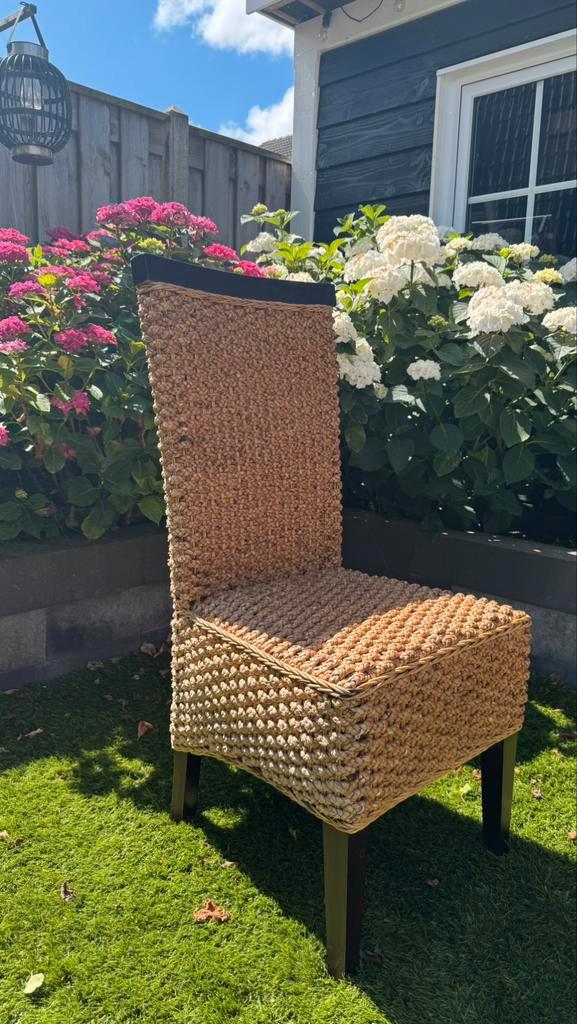 Bali style stoelen, Huis en Inrichting, Stoelen, Zo goed als nieuw, Eén, Hout, Bruin, Ophalen of Verzenden