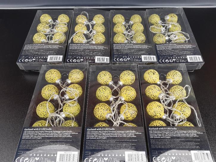 LED-lichtsnoer met 8 ballen van glas (totaal 7 stuks), Diversen, Kerst, Nieuw, Ophalen of Verzenden