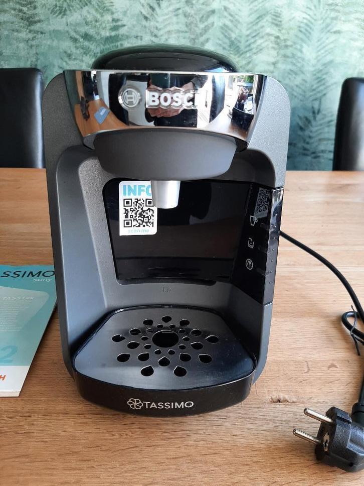 Bosch Tassimo koffiezetapparaat, Witgoed en Apparatuur, Koffiezetapparaten, Gebruikt, Koffiepads en cups, Koffiemachine, 1 kopje