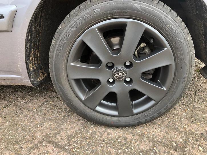 Lexus zwarte BORBET velgen met banden, Auto-onderdelen, Banden en Velgen, Band(en), Zomerbanden, 15 inch, 195 mm, Gebruikt, Ophalen