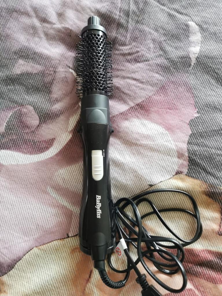 Babyliss Heteluchtborstel - Zo goed als nieuw!, Ophalen of Verzenden, Zo goed als nieuw, Haarverzorging