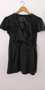 Prachtig glanzend zwart blousje, korte mouw, Esprit, L, Kleding | Dames, Blouses en Tunieken, Zwart, Maat 42/44 (L), Ophalen of Verzenden