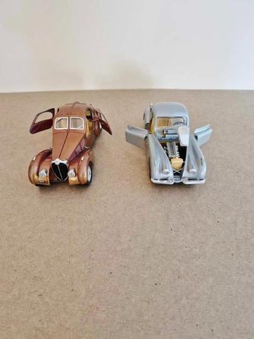 Puntgave Bugatti Atlantic 1936+Jaguar XK120 1948,nw.st!1:24 beschikbaar voor biedingen