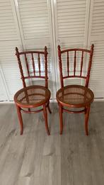 Antieke stoelen, Ophalen