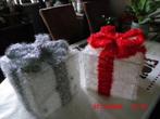 KERSTKADO  25 X 25 X 25 2 ROOD EN 1 ZILVER, Ophalen, Zo goed als nieuw